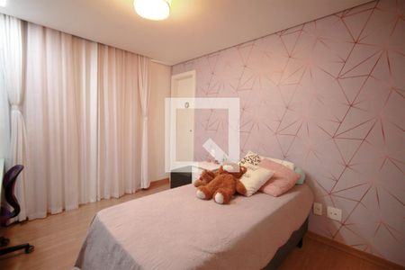 Apartamento à venda com 180m², 4 quartos e 4 vagasQuarto 02