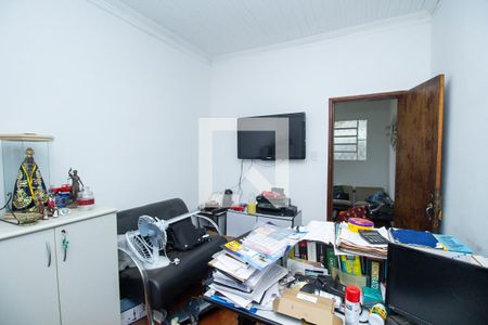 Casa à venda com 300m², 3 quartos e 2 vagas Casa à venda com 300m², 3 quartos e 2 vagasQuarto 2