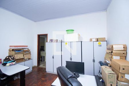 Casa à venda com 300m², 3 quartos e 2 vagas Casa à venda com 300m², 3 quartos e 2 vagasQuarto 3