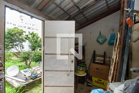 Casa à venda com 300m², 3 quartos e 2 vagas Casa à venda com 300m², 3 quartos e 2 vagasÁrea de Serviço