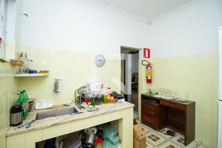 Casa à venda com 300m², 3 quartos e 2 vagas Casa à venda com 300m², 3 quartos e 2 vagasCozinha