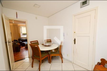 Apartamento à venda com 100m², 2 quartos e 1 vagaCopa