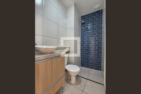 Apartamento à venda com 48m², 2 quartos e sem vaga Apartamento à venda com 48m², 2 quartos e sem vagaBanheiro