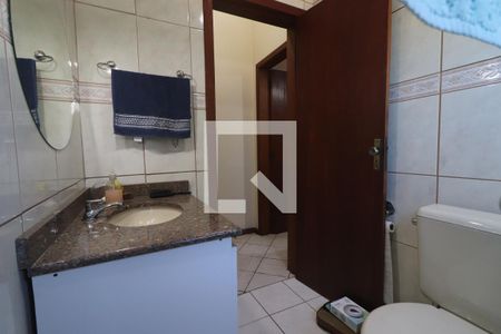 Casa à venda com 132m², 3 quartos e 5 vagasBanheiro