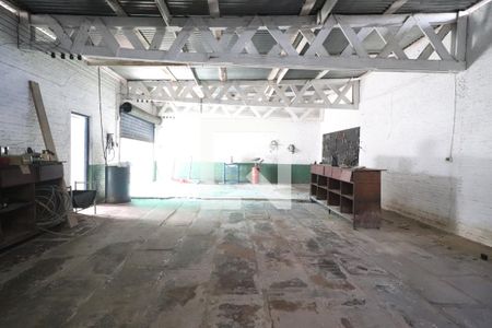 Casa à venda com 132m², 3 quartos e 5 vagaspredio comercial 2