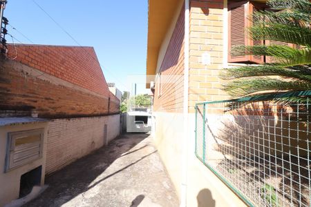 Casa à venda com 132m², 3 quartos e 5 vagaslateral