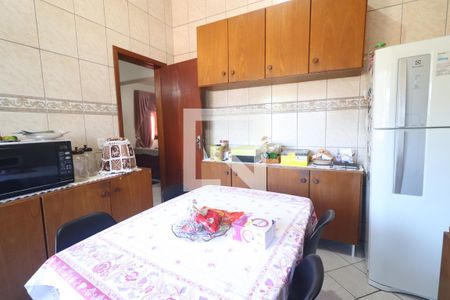 Casa à venda com 132m², 3 quartos e 5 vagasCozinha