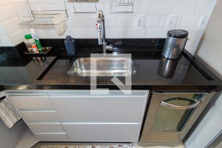 Apartamento à venda com 75m², 2 quartos e 2 vagasDetalhe - Cozinha