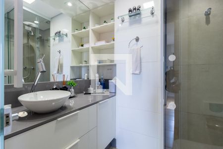 Apartamento à venda com 75m², 2 quartos e 2 vagasBanheiro - Social