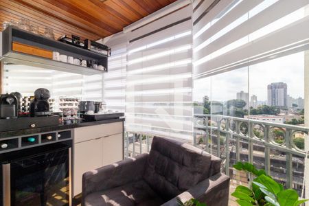 Apartamento à venda com 75m², 2 quartos e 2 vagasVaranda