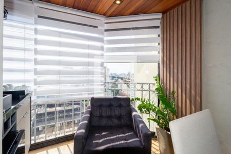 Apartamento à venda com 75m², 2 quartos e 2 vagasVaranda