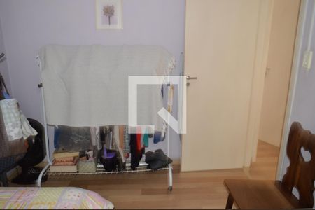 Apartamento à venda com 57m², 2 quartos e 1 vagaQuarto 2