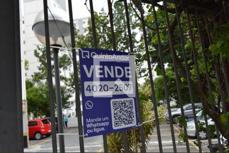 Apartamento à venda com 57m², 2 quartos e 1 vagaPlaquinha