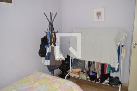 Apartamento à venda com 57m², 2 quartos e 1 vagaQuarto 2