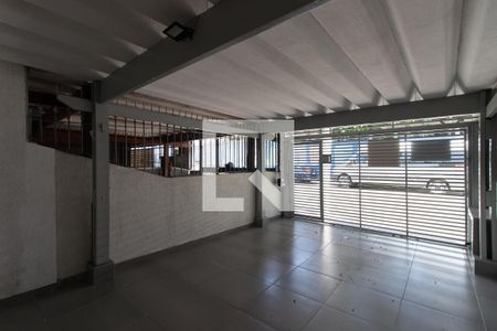Casa à venda com 119m², 4 quartos e 1 vaga Casa à venda com 119m², 4 quartos e 1 vagaGaragem