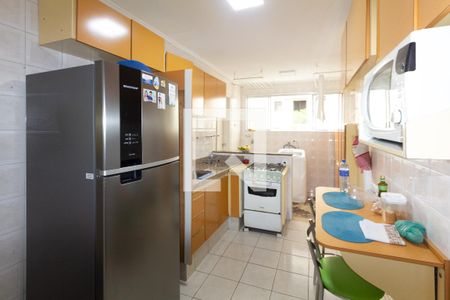 Apartamento à venda com 75m², 2 quartos e 1 vaga Apartamento à venda com 75m², 2 quartos e 1 vagaCozinha