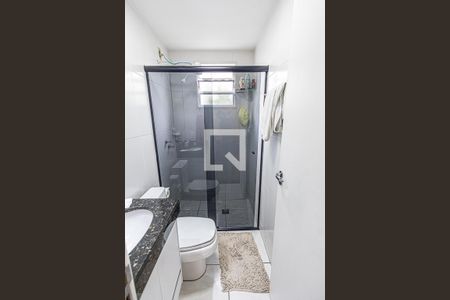 Apartamento à venda com 48m², 2 quartos e 1 vaga Apartamento à venda com 48m², 2 quartos e 1 vagaBanheiro