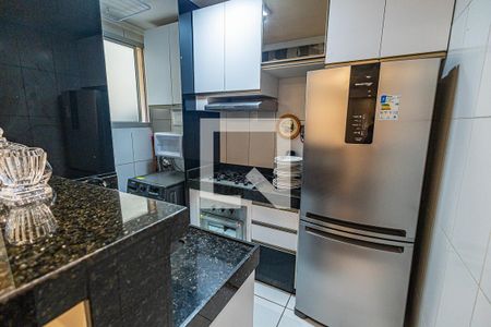 Apartamento à venda com 48m², 2 quartos e 1 vaga Apartamento à venda com 48m², 2 quartos e 1 vagaCozinha
