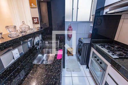 Apartamento à venda com 48m², 2 quartos e 1 vaga Apartamento à venda com 48m², 2 quartos e 1 vagaCozinha