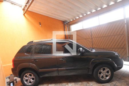 Casa à venda com 280m², 3 quartos e 3 vagas Casa à venda com 280m², 3 quartos e 3 vagasGaragem