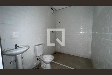 Casa à venda com 845m², 4 quartos e 6 vagas Casa à venda com 845m², 4 quartos e 6 vagasBanheiro de Serviço