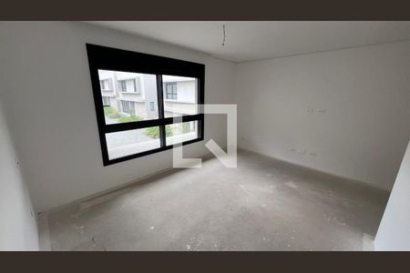 Casa à venda com 845m², 4 quartos e 6 vagas Casa à venda com 845m², 4 quartos e 6 vagas Quarto 1