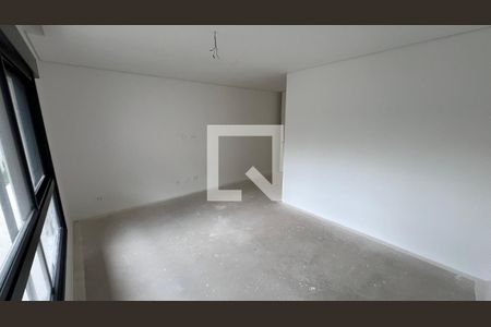 Casa à venda com 845m², 4 quartos e 6 vagas Casa à venda com 845m², 4 quartos e 6 vagas Quarto 1