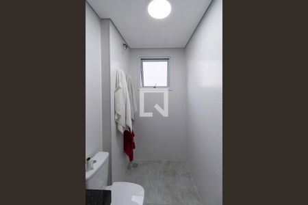 Apartamento à venda com 110m², 2 quartos e 2 vagasBanheiro social 