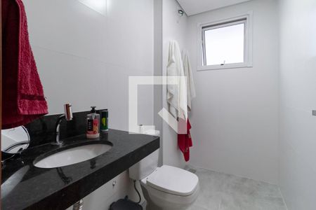 Apartamento à venda com 110m², 2 quartos e 2 vagasBanheiro social 