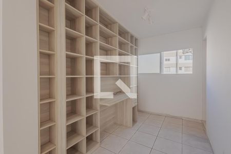 Apartamento para alugar com 107m², 2 quartos e 1 vagaEscritório