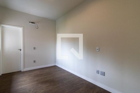 Casa de condomínio à venda com 275m², 3 quartos e 4 vagas Casa de condomínio à venda com 275m², 3 quartos e 4 vagasQuarto 2