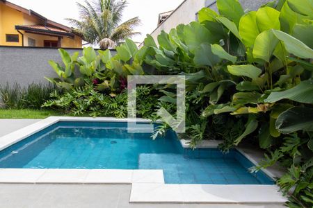 Casa de condomínio à venda com 275m², 3 quartos e 4 vagas Casa de condomínio à venda com 275m², 3 quartos e 4 vagasÁrea comum