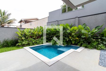 Casa de condomínio à venda com 275m², 3 quartos e 4 vagas Casa de condomínio à venda com 275m², 3 quartos e 4 vagasÁrea comum