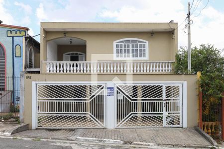 Casa à venda com 110m², 3 quartos e 1 vaga Casa à venda com 110m², 3 quartos e 1 vagaFachada do imóvel - Placa instalada no portão