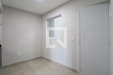 Quarto de kitnet/studio para alugar com 1 quarto, 35m² em Vila Romana, São Paulo