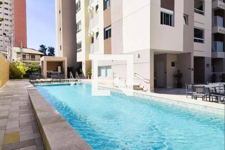 Apartamento à venda com 80m², 2 quartos e 2 vagas Apartamento à venda com 80m², 2 quartos e 2 vagasÁrea comum - Piscina