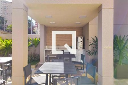 Apartamento à venda com 80m², 2 quartos e 2 vagas Apartamento à venda com 80m², 2 quartos e 2 vagasBar da Piscina