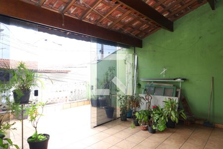 Casa à venda com 200m², 2 quartos e 2 vagasVaranda