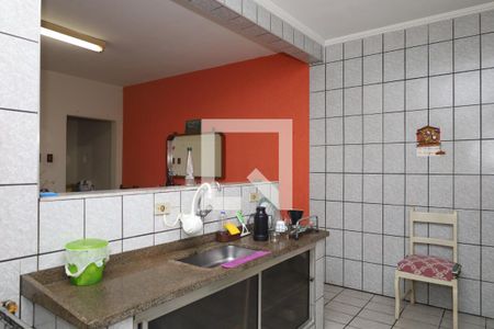 Casa à venda com 200m², 2 quartos e 2 vagasCozinha