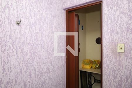 Casa à venda com 200m², 2 quartos e 2 vagasBanheiro 2