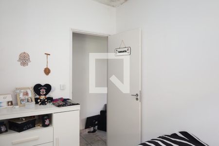 Casa à venda com 200m², 2 quartos e 2 vagasEdícula - Quarto