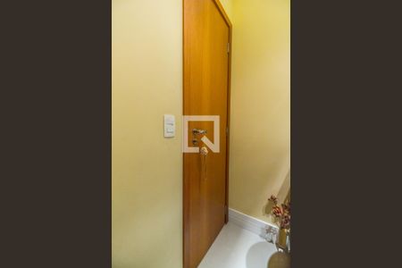 Apartamento à venda com 122m², 3 quartos e 2 vagas Apartamento à venda com 122m², 3 quartos e 2 vagasLavabo