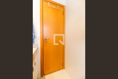 Apartamento à venda com 122m², 3 quartos e 2 vagas Apartamento à venda com 122m², 3 quartos e 2 vagasBanheiro da Suíte