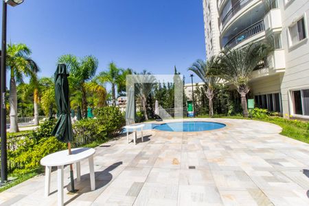 Apartamento à venda com 122m², 3 quartos e 2 vagas Apartamento à venda com 122m², 3 quartos e 2 vagasPiscina