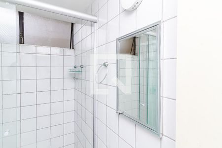 Banheiro  de apartamento à venda com 1 quarto, 45m² em Água Branca, São Paulo