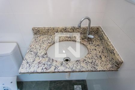 Apartamento à venda com 93m², 2 quartos e 1 vagaBanheiro do quarto 1