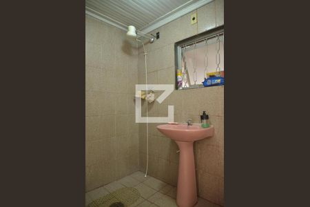 Casa à venda com 140m², 3 quartos e 4 vagasBanheiro de Serviço