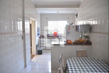 Casa à venda com 140m², 3 quartos e 4 vagasCozinha