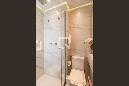 Apartamento à venda com 70m², 2 quartos e 1 vagaBanheiro da Suíte 1