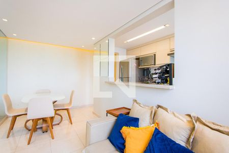 Sala de apartamento para alugar com 2 quartos, 45m² em Vila Homero Thon, Santo André